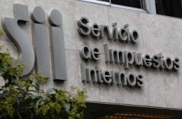 Santiago, 09 de abril 2019
Fachada, Servicio de Impuestos Internos Central SII, Padre Alonso Ovalle 698.
Ramon Monroy/Aton Chile